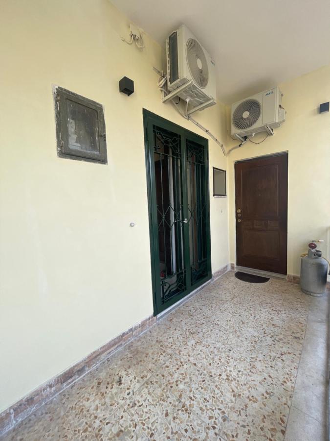 Holiday-Caroline Apartment Pompeï Buitenkant foto